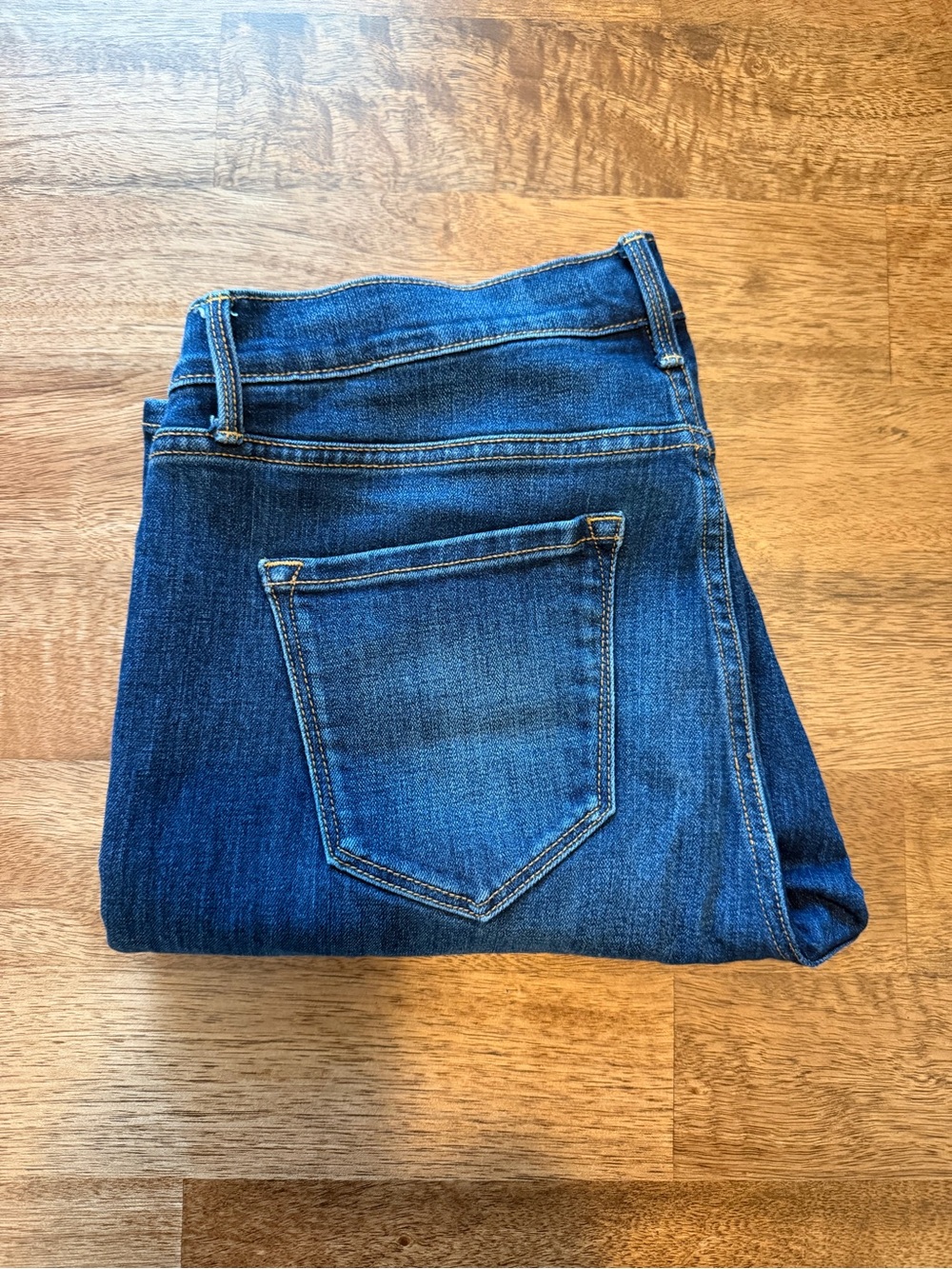 Old Navy Women's Straight Leg Jeans in Dark Blue Denim